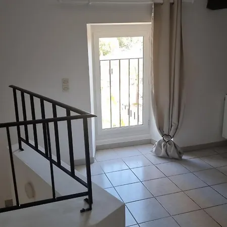 Stephanie * Remoulins